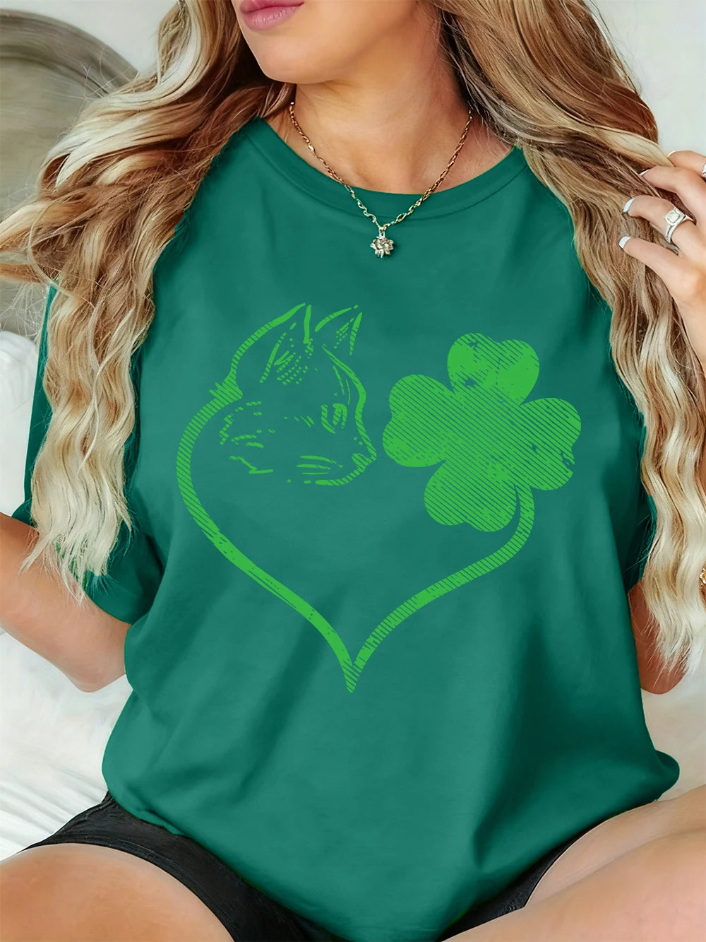 Clover Heart Cat printed T-Shirts Women – CLOSURE